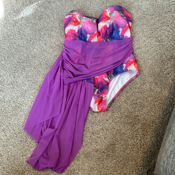 Hi dive by ModCloth one piece swimsuit - Picture 2 of 14